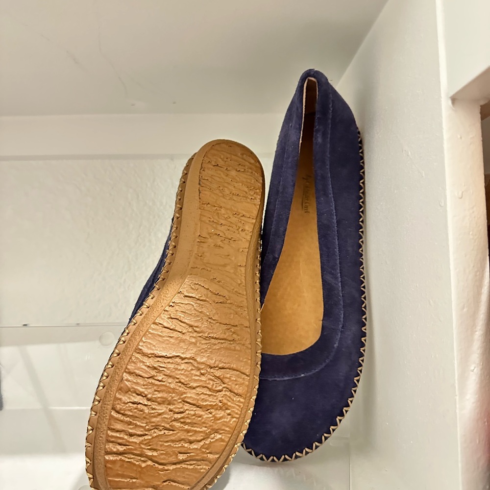Coldwater Creek Blue and Tan Flats for Versatile Elegance